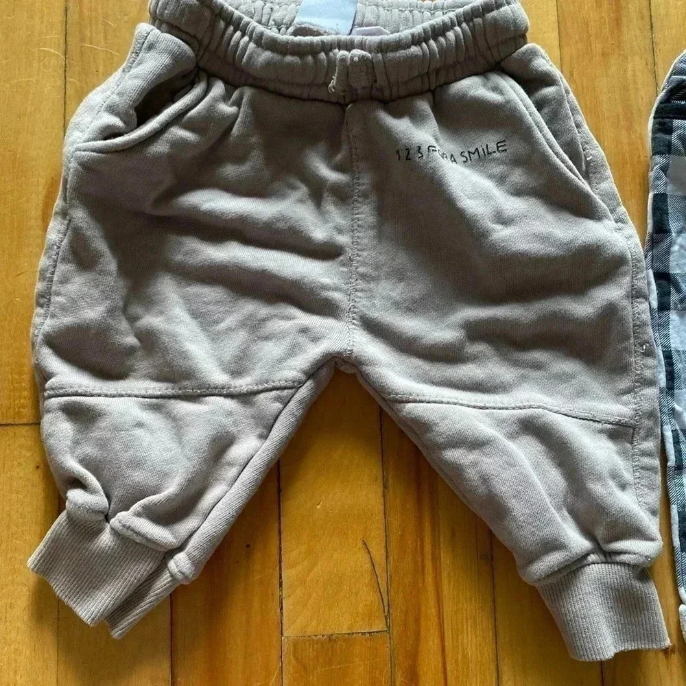 3 pants bundle - Picture 2 of 9